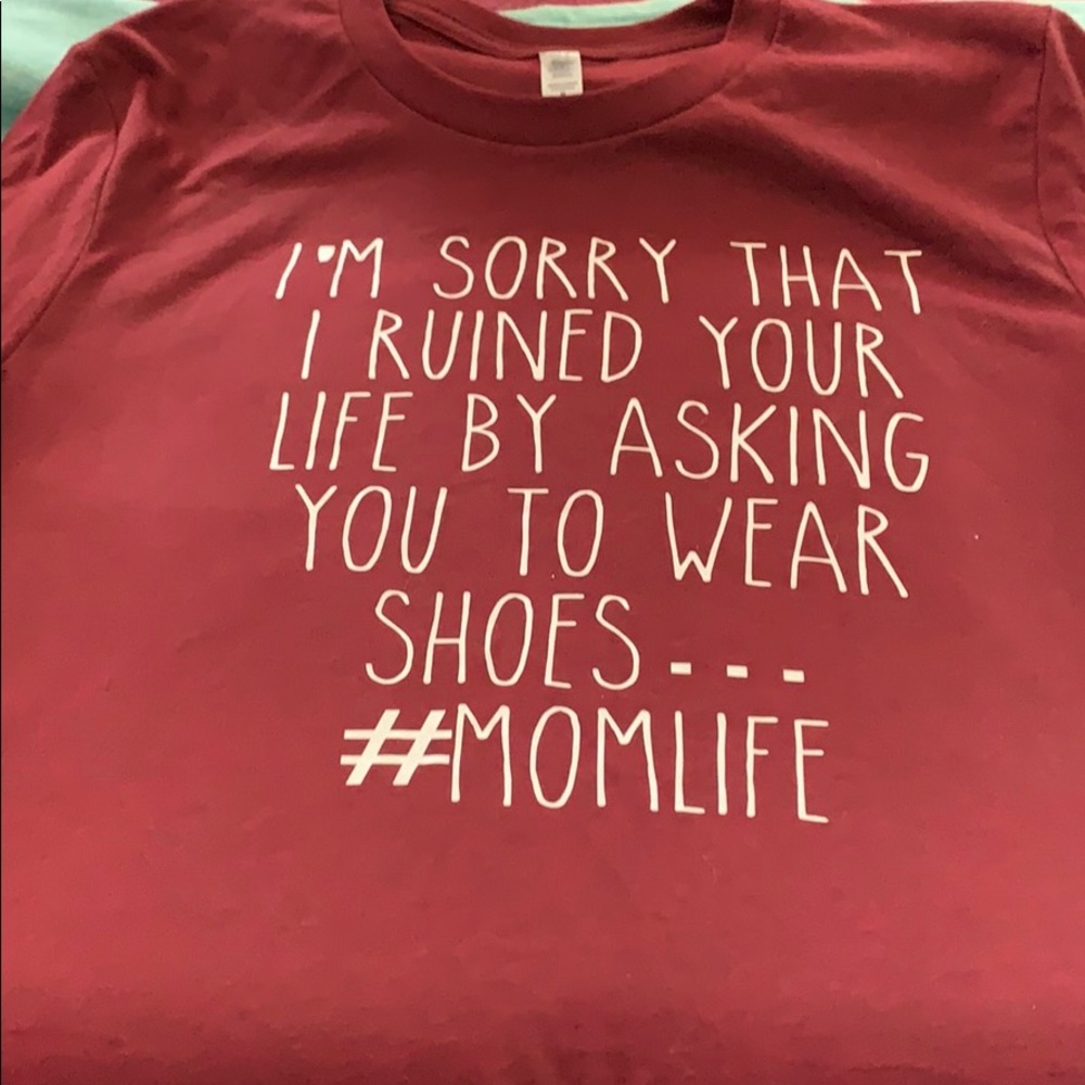 Graphic tee